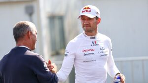 Sébastien Ogier Yunanistan Rallisi’ne özel lastik istiyor